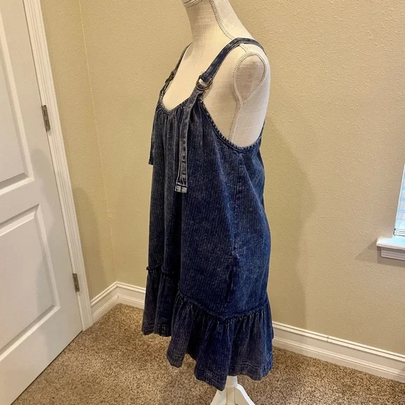 Free People Convertible Denim Mini Dress Size Medium - Picture 6 of 10
